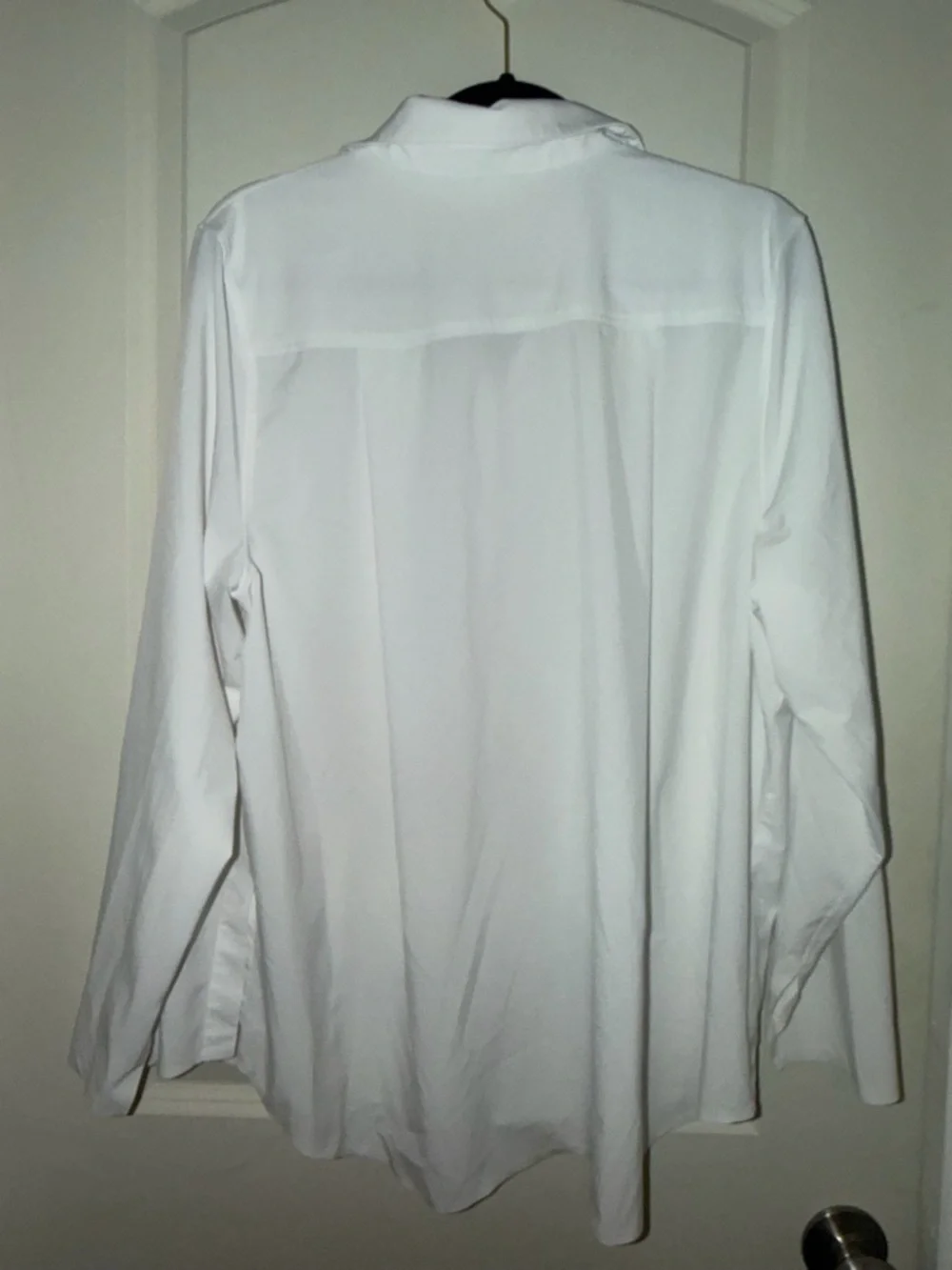 Athleta Women's White Long-Sleeve Button-Front Shirt XL - Picture 9 of 12